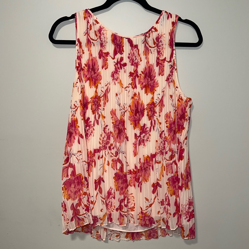 Floral Halogen Tunic Tank